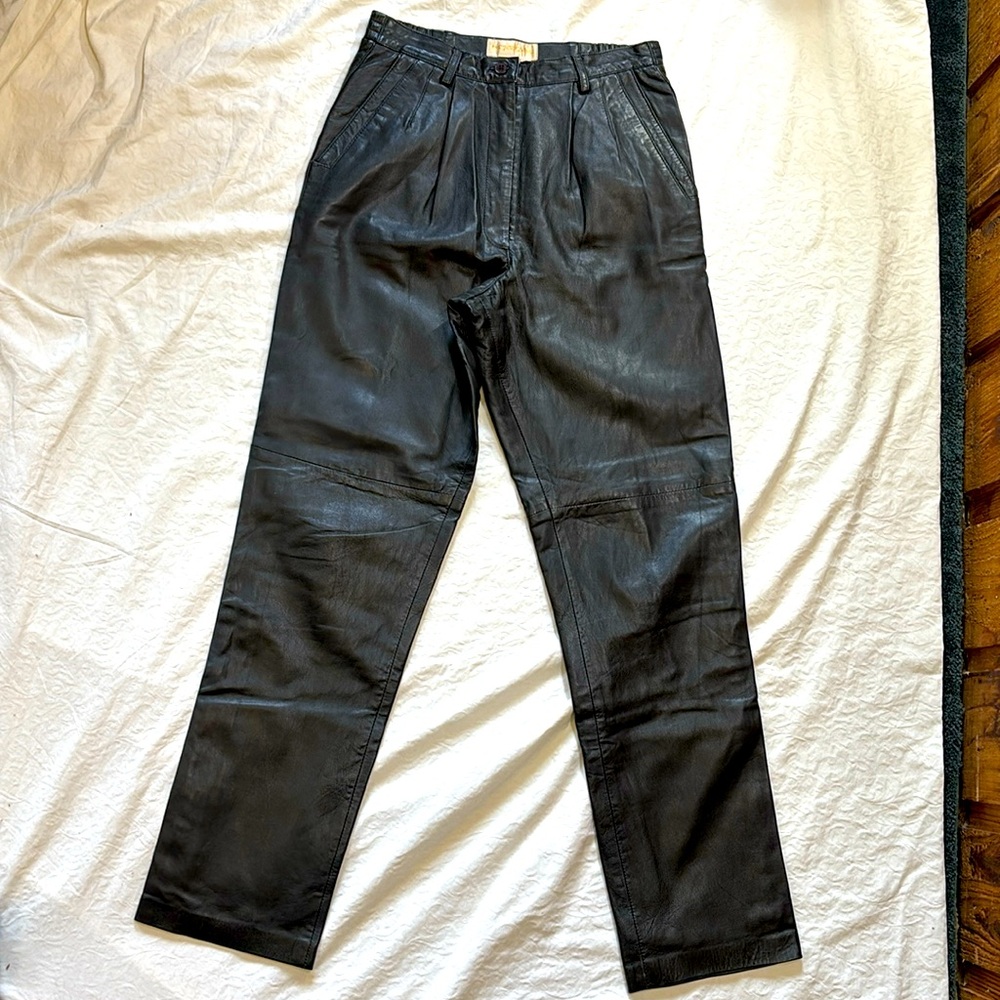 Margaret Godfrey Pleated Front Leather Pants, High Waisted, Pockets, size 4, EUC